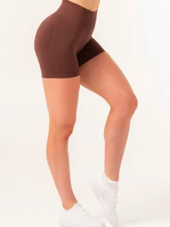 Contour Seamless Shorts