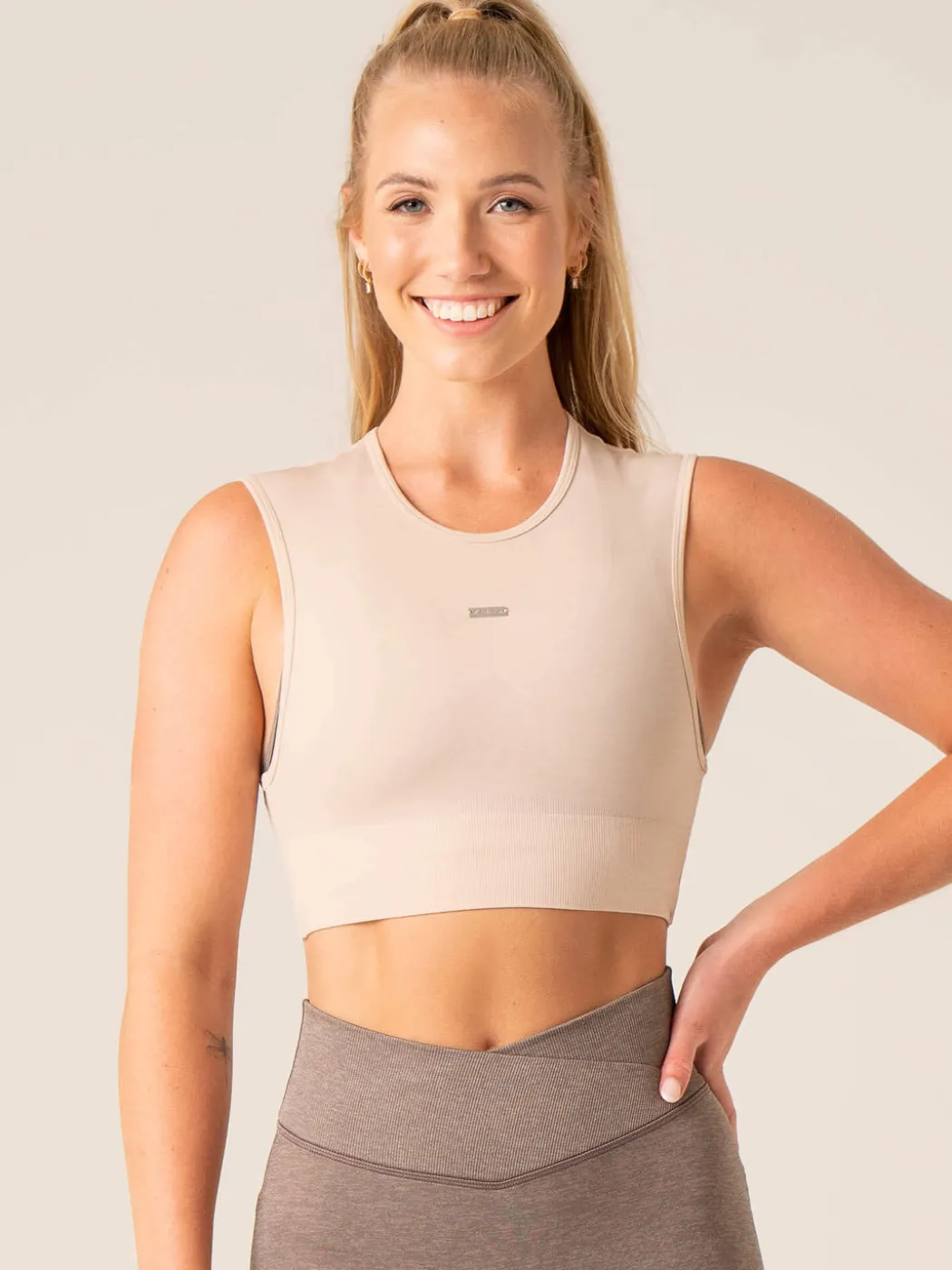 Focus Seamless Tank