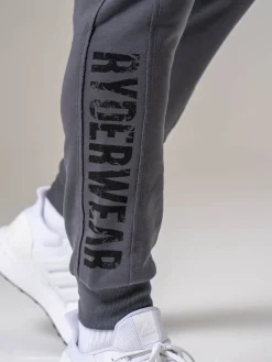 Force Track Pants