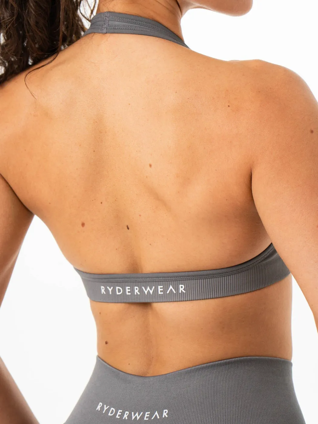 Sculpt Seamless Halter Bra